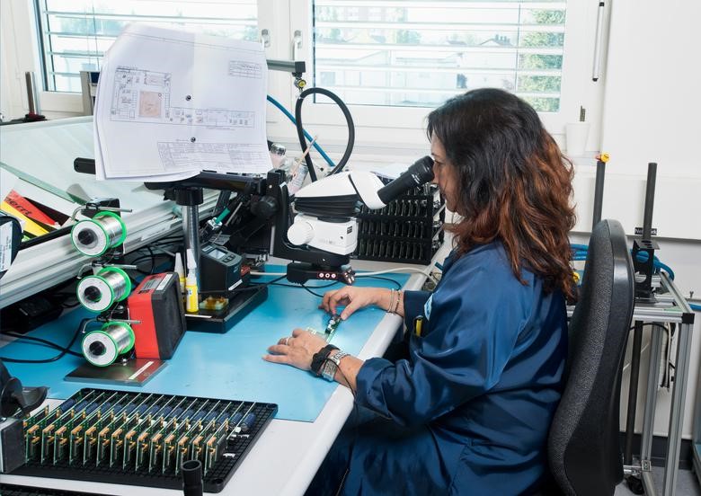 1454205O9-2 á⿨½²Ìà | á⿨ÌåÊÓÏÔ΢¾µ´ó´óÌáÉýÖʿع¤×÷µÄЧÄÜ---ÒÔ±¤Ã˵ç×ÓΪÀý